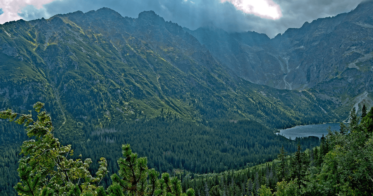 Morskie Oko Lake