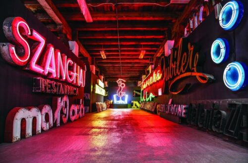 Warsaw Neon Museum
